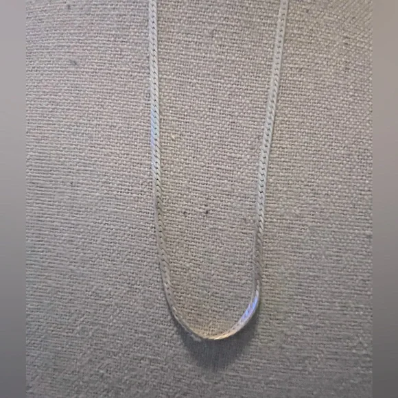 Italy .925 Herringbone Sterling Silver Chain Necklace - Picture 4 of 7